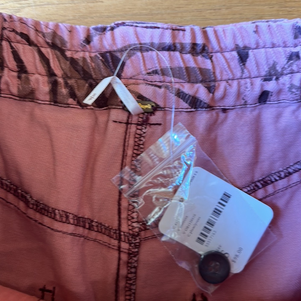 Free People Shorts NWT - Picture 4 of 4
